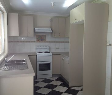 ENTERTAINERS DELIGHT! - Photo 2