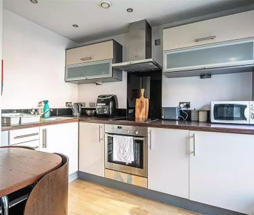1 bedroom flat to rent - Photo 3