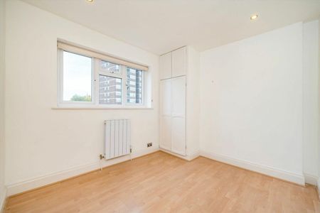 Bovingdon Road, Fulham, SW6 - Photo 3