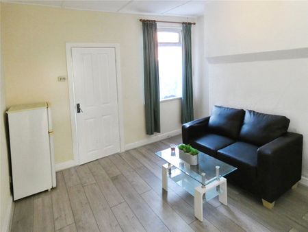 2 bedroom house to rent Victoria Street, Mansfield, Nottinghamshire, NG18 - Photo 5