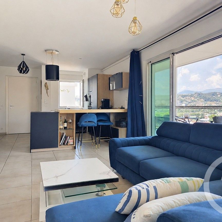 Location Appartement 4 pièces 74m² NICE 06200 - Photo 1