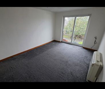 2 Bed Flat, Eleanor Court, CH45 - Photo 5