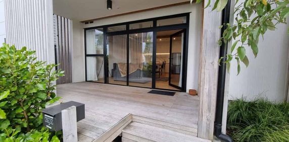 Hobsonville, Fully furnished, 2 bedrooms, $670 - Photo 2