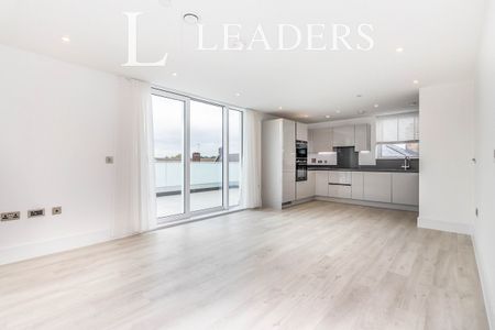 Wattevile House, Burlington Road , KT3 - Photo 3