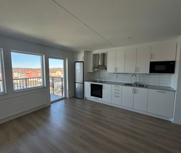 Mejerivägen 18E -2rok (lgh 1402) - Photo 4