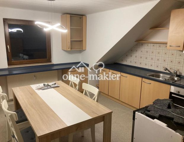 Schöne 2 Zimmer DG-Wohnung - Photo 1