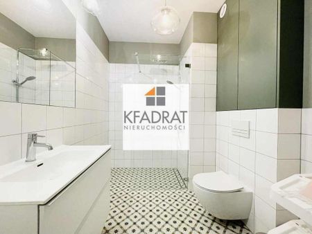 Stare Miasto, 2 pokoje + winda i miejsce postojowe - Zdjęcie 5