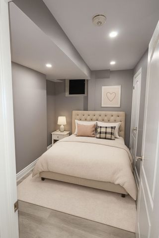 For Lease - 4 Brenscombe Road, Brampton, Ontario - Photo 4