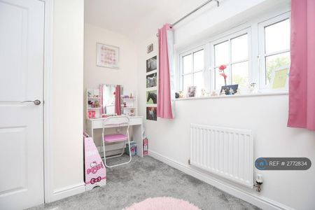 2 bedroom terraced house to rent - Photo 5