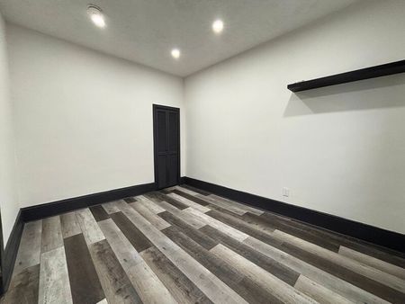 $2,100 / 2 br / 3 ba / 85 Mary st. unit 1 - Photo 4