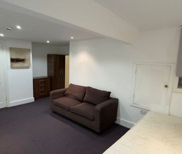 Woodside Place, Burley, Leeds, LS4 2QU - Photo 6