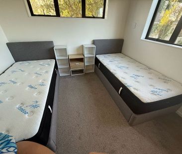 Modern 4BR Flat Share House - Photo 2