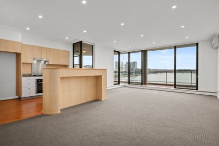 7/29 Bennelong Parkway, Wentworth Point - Photo 5