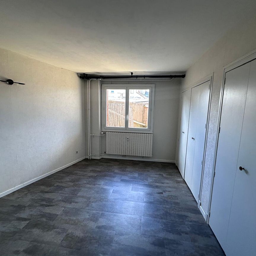 Location Appartement 3 pièces 83m² - Photo 1