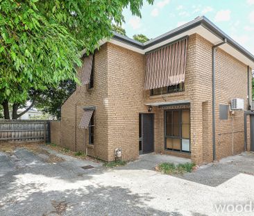 Ideally located Double Storey Townhouse - Photo 6