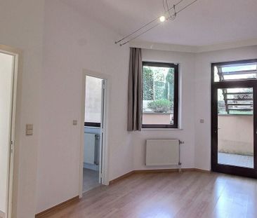 Woning te huur in Ukkel voor € 2.275 met 4 slaapkamers - Photo 2