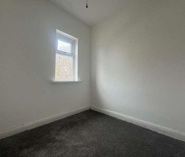 Nelson Avenue, Bilston, WV14 - Photo 6