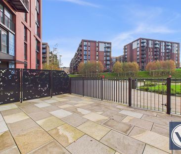 House to Rent: Shale Lane, M5 - Photo 3