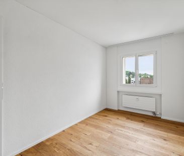 Totalsanierte 4.5 Zimmer-Wohnung in Herzen von Niederuzwil - Foto 3