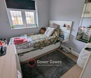 Gordon Road, Chatham, ME4 - Photo 2