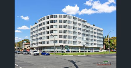Spacious & Sunny 2 Bedroom Apartment - Photo 5