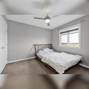 Finished 3 Bed 2.5 Bath Single Garage Townhouse Elsinore - Photo 1