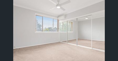 Stylish Townhouse Living in a Prime North Parramatta Location - Photo 3