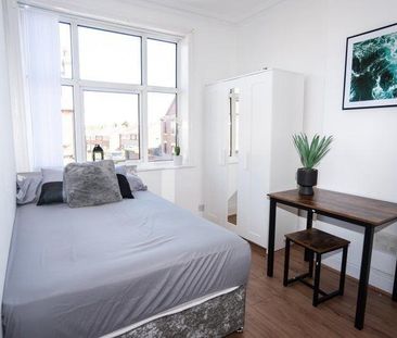 1 bedroom in a house share to rent - Photo 5