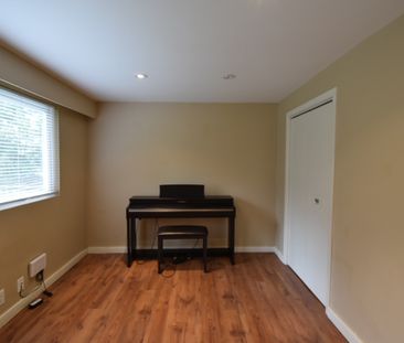 435 Tempe Crescent, North Vancouver (Basement Suite) - Photo 1