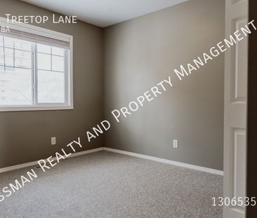 2 Bedroom 1 Bath UPPER LEVEL Condo - Photo 3