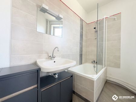 Location Appartement 2 pièces 44m² ROANNE 42300 - Photo 3