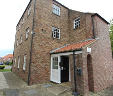 1 Bedroom Apartment - Photo 5