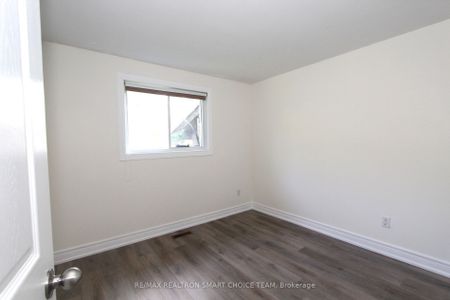 For Lease - 45 Bryant Road Unit# Main, Ajax, Ontario - Photo 3