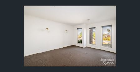 FAMILY HOME - FAMILY LOCATION - Photo 2