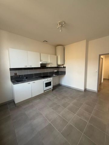 Location Appartement 2 pièces 60m² BERGERAC 24100 - Photo 3