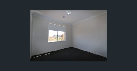 Convenient location - Photo 2