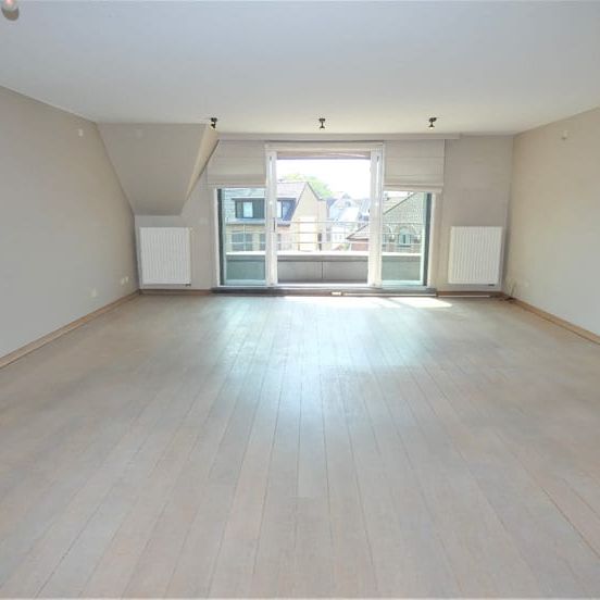 Appartement te huur - Photo 1
