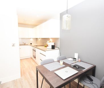 211-217 Lower Richmond Road, Richmond, Surrey, TW9 - Photo 5