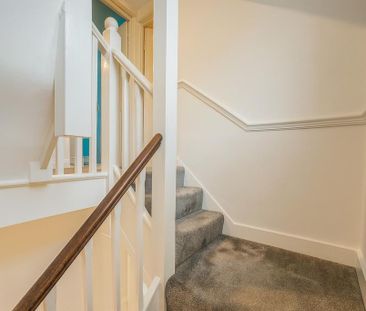 4 bedroom semi-detached house to rent - Photo 1