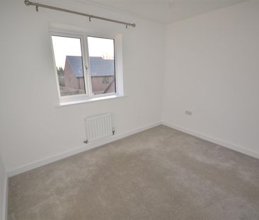 5 Springfield Drive, Derby, DE22 2TU - Photo 2