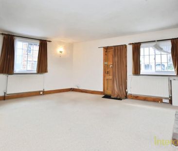 2 bedroom end of terrace house to rent - Photo 1