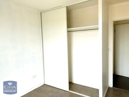 Appartement à louer 3 pièces 65.21m² - Photo 2