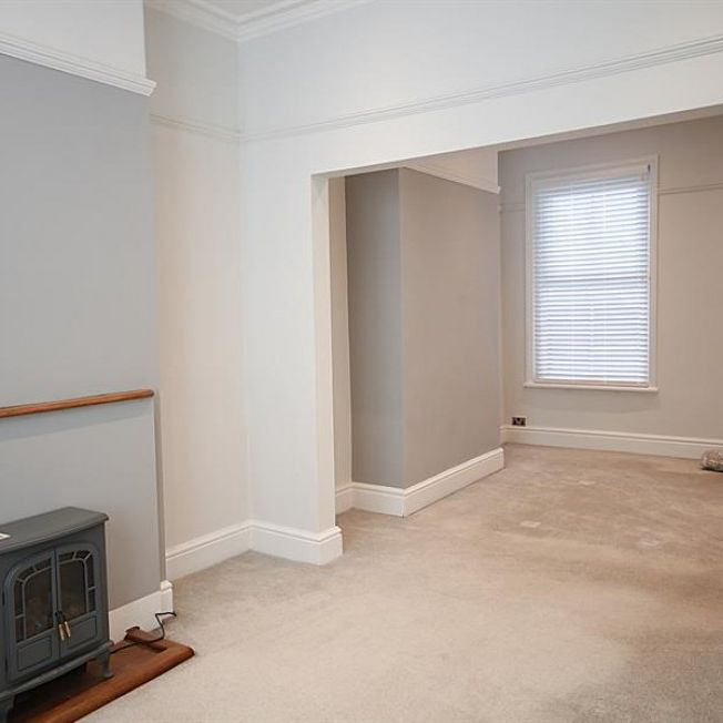 2 Bedroom Terraced To Let - Photo 1