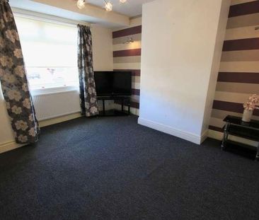 Cale Lane Wigan, WN2 - Photo 5