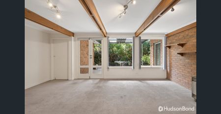 Single Level Unit. - Photo 2