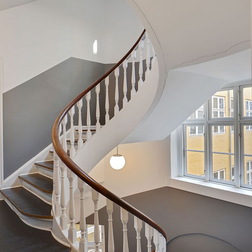 Løvstræde 8 B, 2. th. - Photo 1