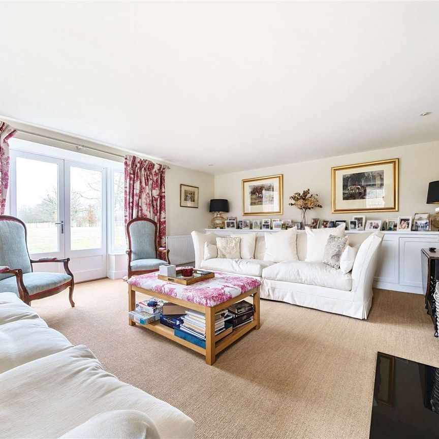 An exceptional country home occupying a superb rural setting - Photo 1