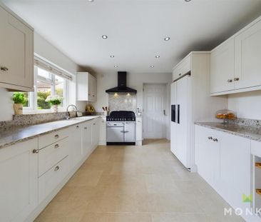 3 bedroom detached bungalow to rent - Photo 6