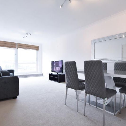 Walsingham, St Johns Wood, London NW8 - Photo 1