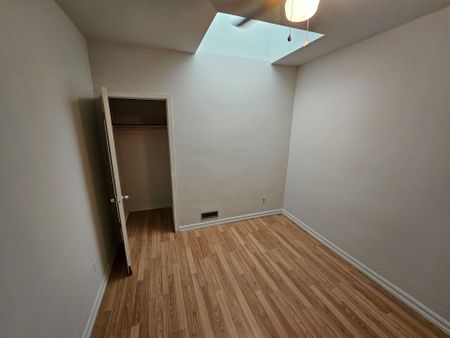 For Lease - 806 College Street Unit# UPPER, Toronto, Ontario - Photo 2